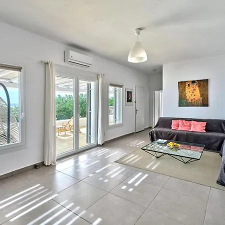 Stunning With Panoramic View וילה פסארו