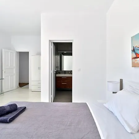 Stunning With Panoramic View * Psarrou